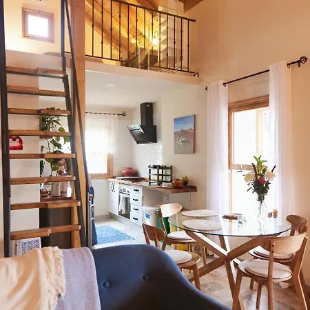 Sustainable Rural House La Lisa Dorada شاليه